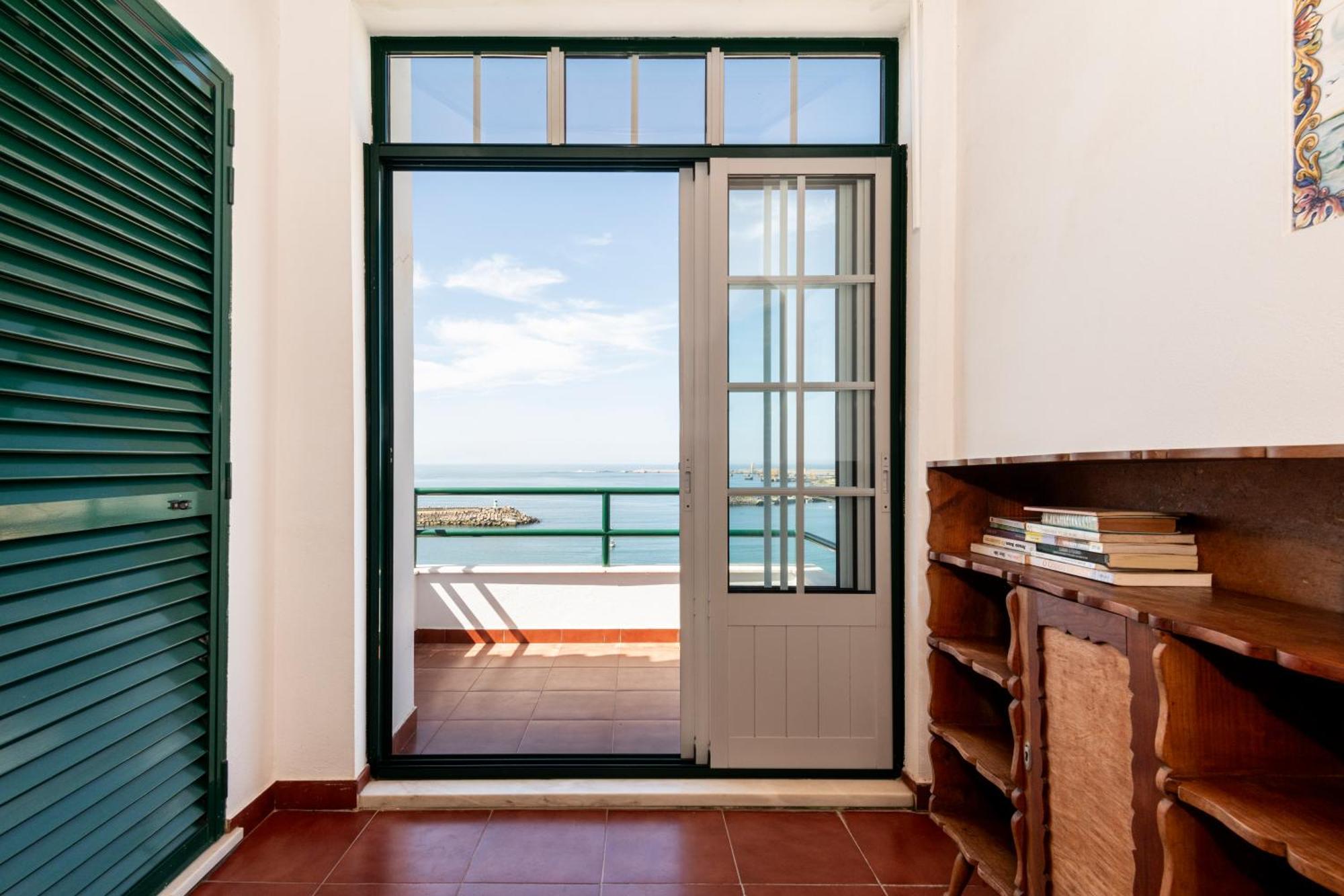Sines Beach Front Villa Exterior photo